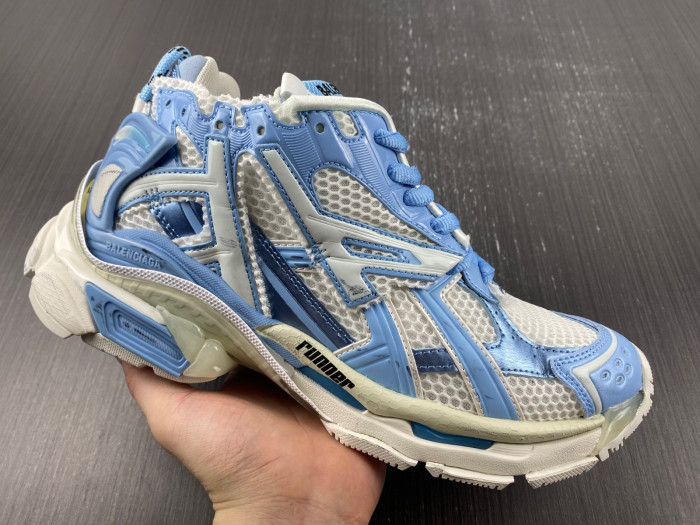 BALCIA RUNNER SNEAKER