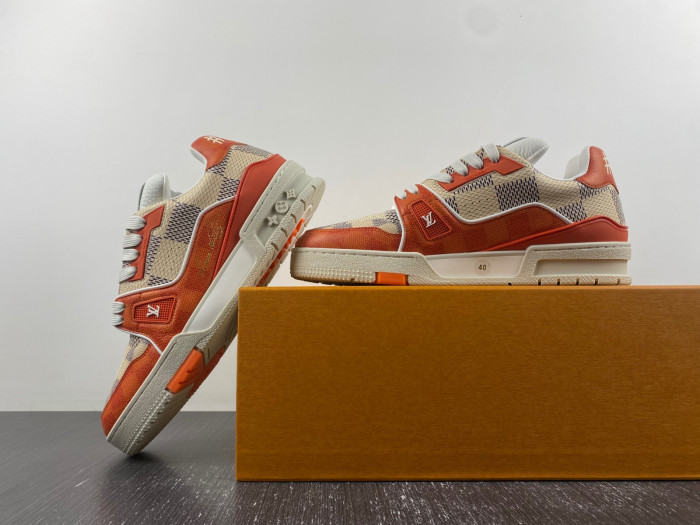 LUSV SNEAKERS