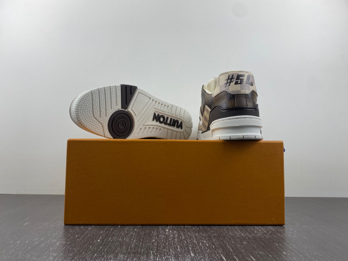 LUSV SNEAKERS