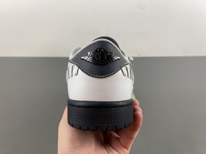 (WMNS) Air Jordan 1 MM Low 