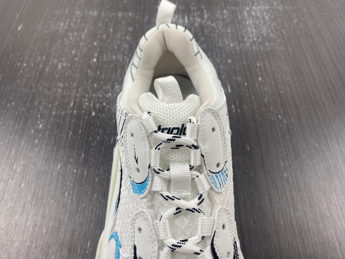 BALCIA Triple S Sneaker