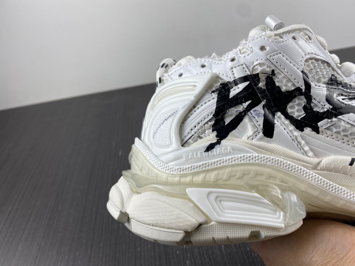 BALCIA RUNNER SNEAKER