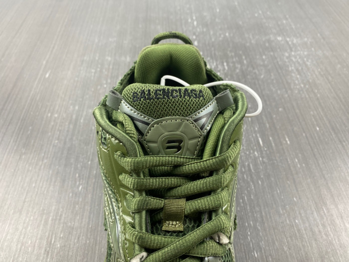 BALCIA RUNNER SNEAKER