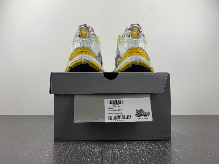 BALCIA RUNNER SNEAKER