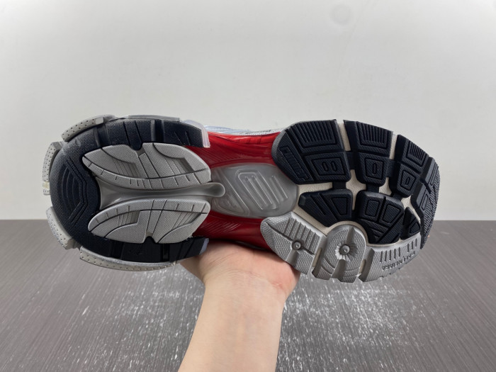 BALCIA RUNNER SNEAKER