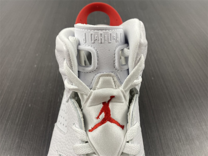 Air Jordan 6 Red Oreo CT8529-162