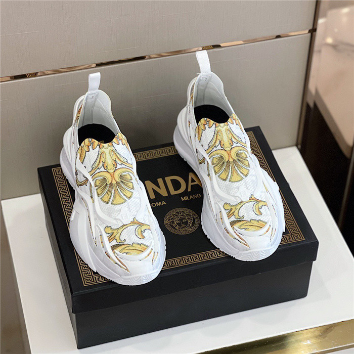 VRCE Sneaker