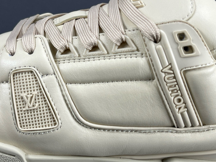 LUSV SNEAKERS