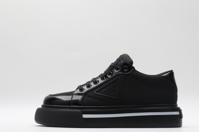 PRDA Sneaker