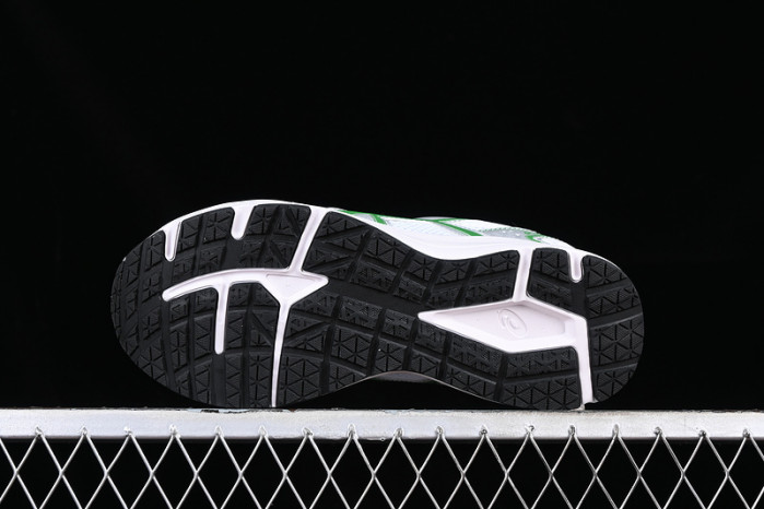 As*ic*s jog 100 s 