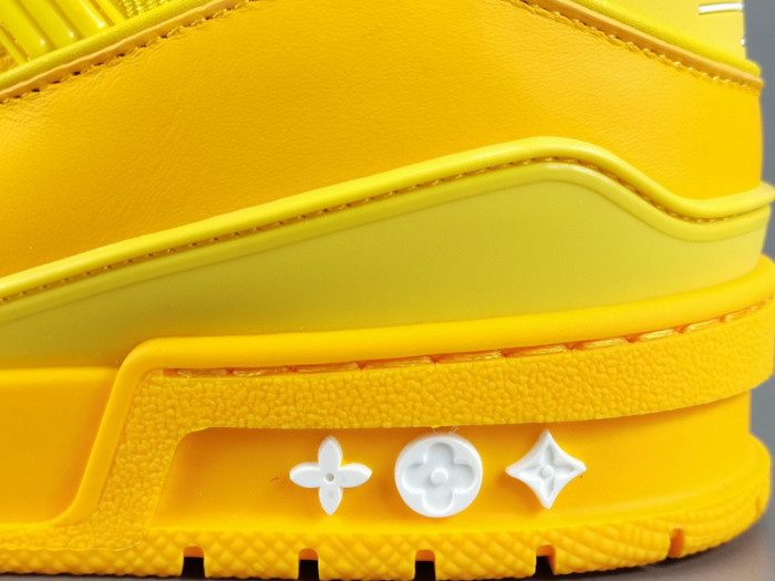 LUSV SNEAKERS