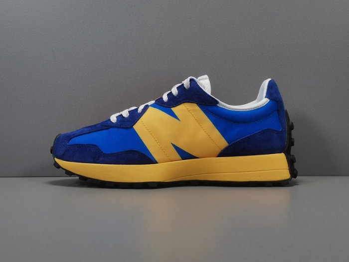 New Balance 327 