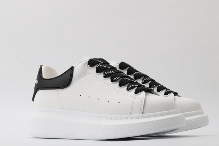 ALEXMQ Sneakers