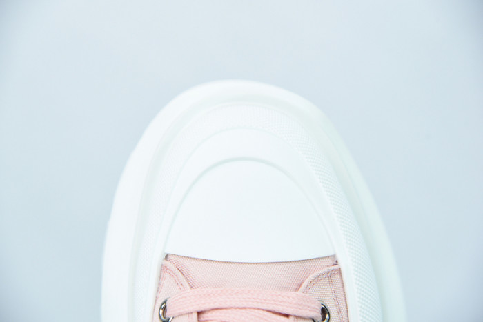 ALEXMQ Sneakers