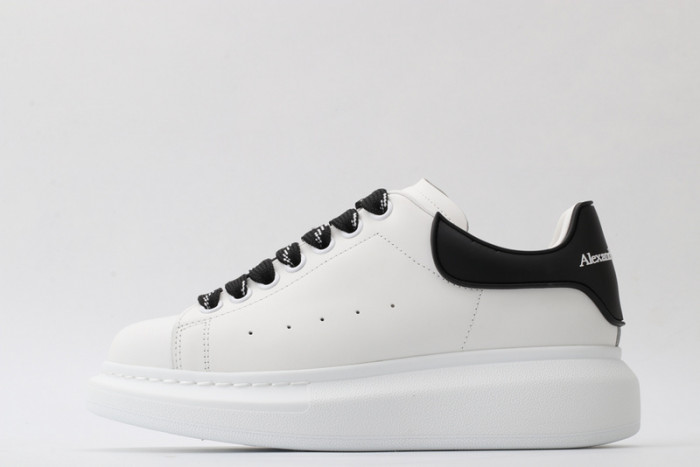 ALEXMQ Sneakers