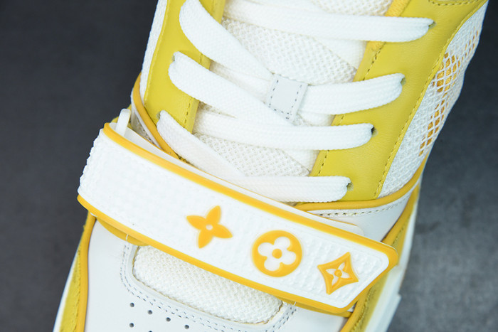 LUSV SNEAKERS