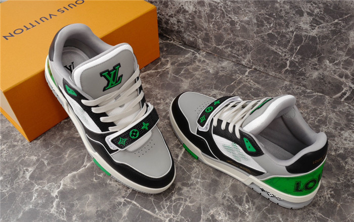 LUSV SNEAKERS