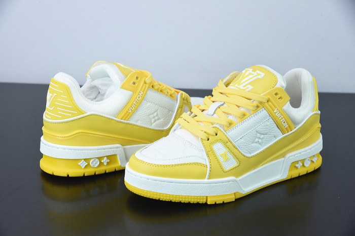 LUSV SNEAKERS