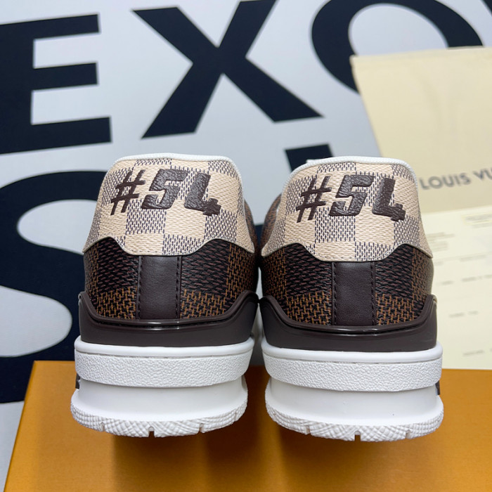 LUSV SNEAKERS
