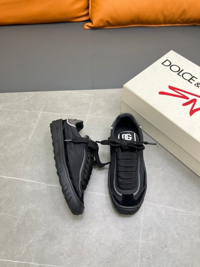 DG SNEAKER