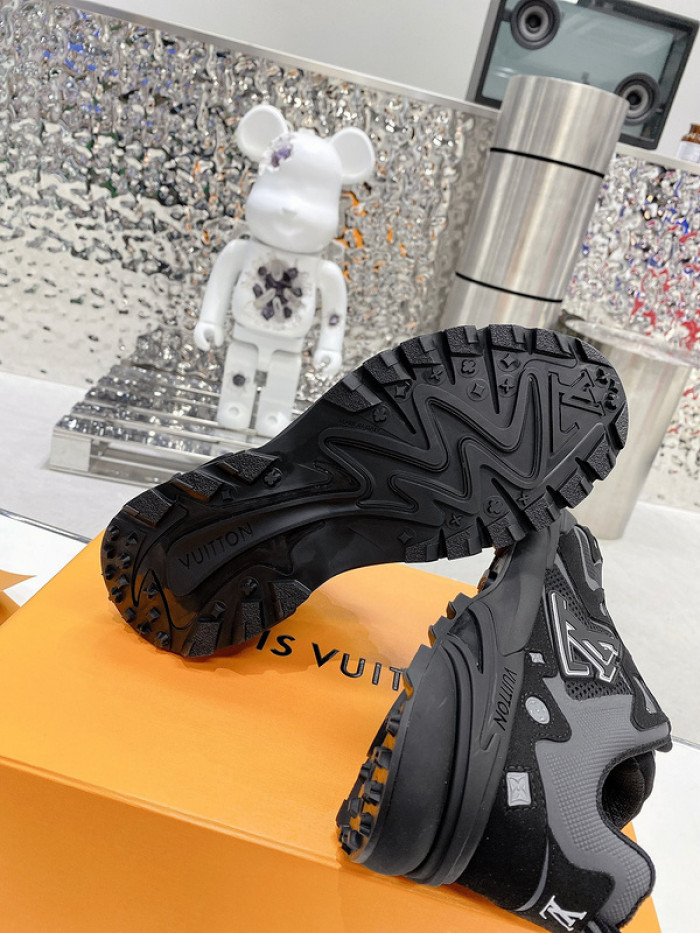 LUSV SNEAKERS