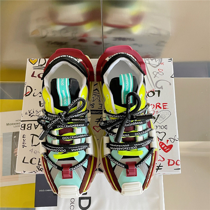 DG SNEAKER