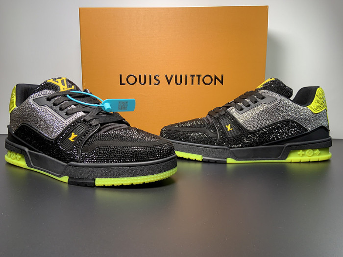 LUSV SNEAKERS