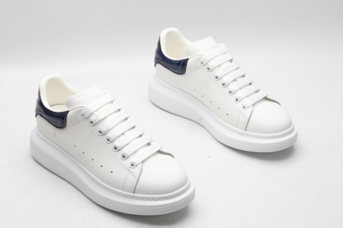 ALEXMQ Sneakers