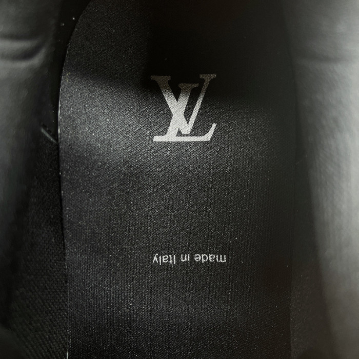 LUSV SNEAKERS