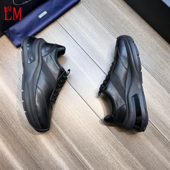 PRDA Sneaker