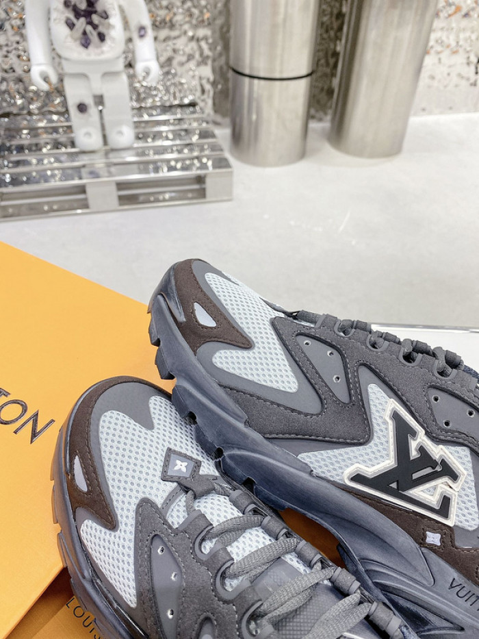 LUSV SNEAKERS