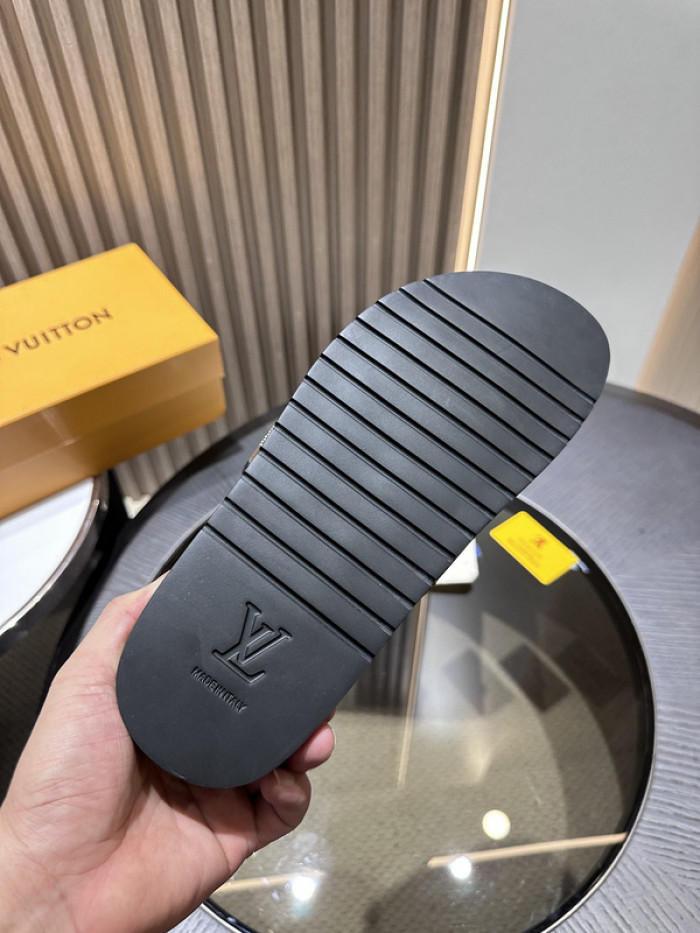 LUSV SLIDE