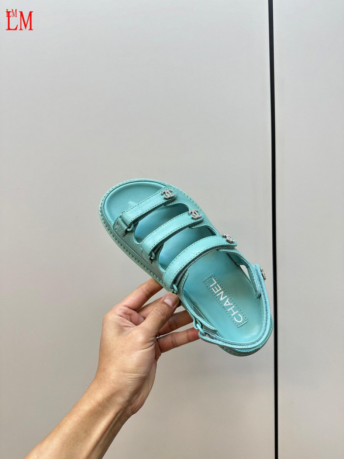 CN Slide Sandal