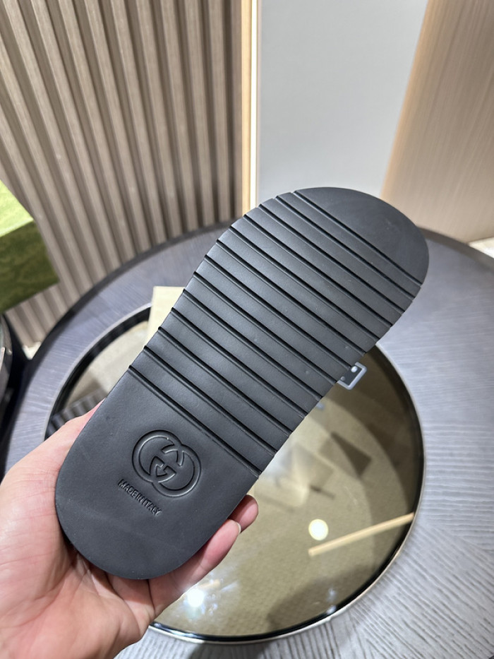 GCI GG Slide Sandal