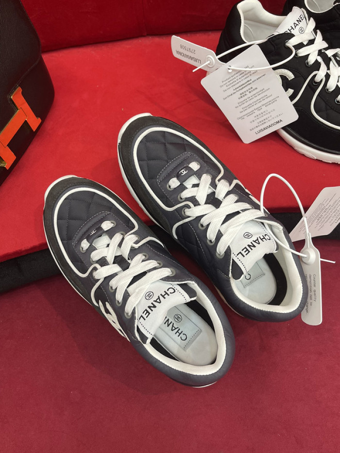 CHNL Sneaker