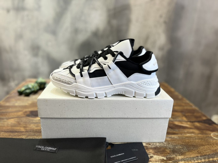 DG SNEAKER