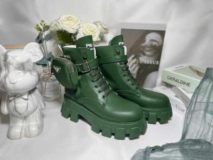Pra*a boots