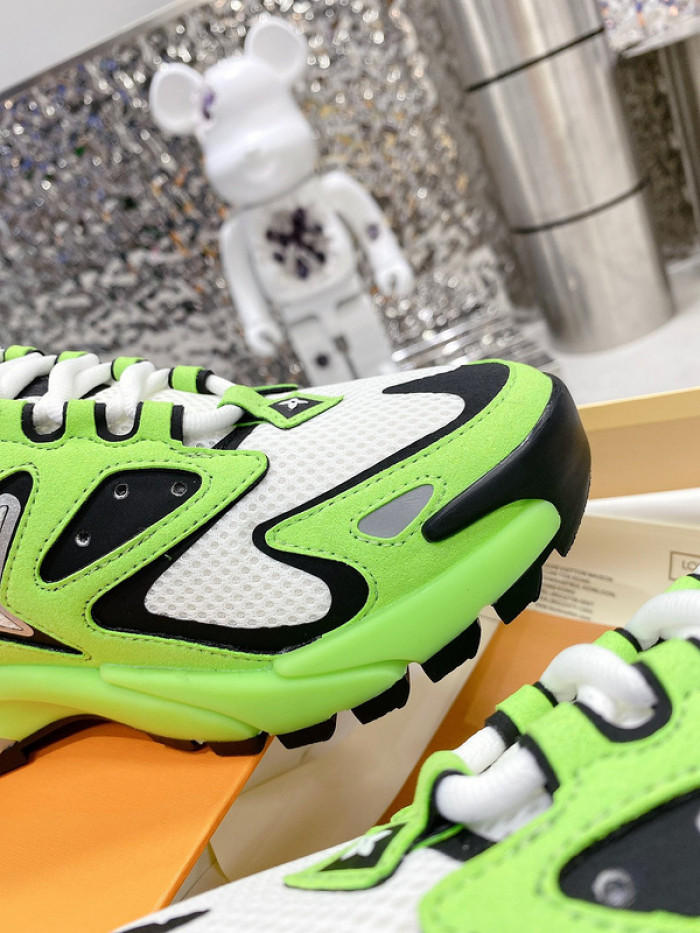 LUSV SNEAKERS