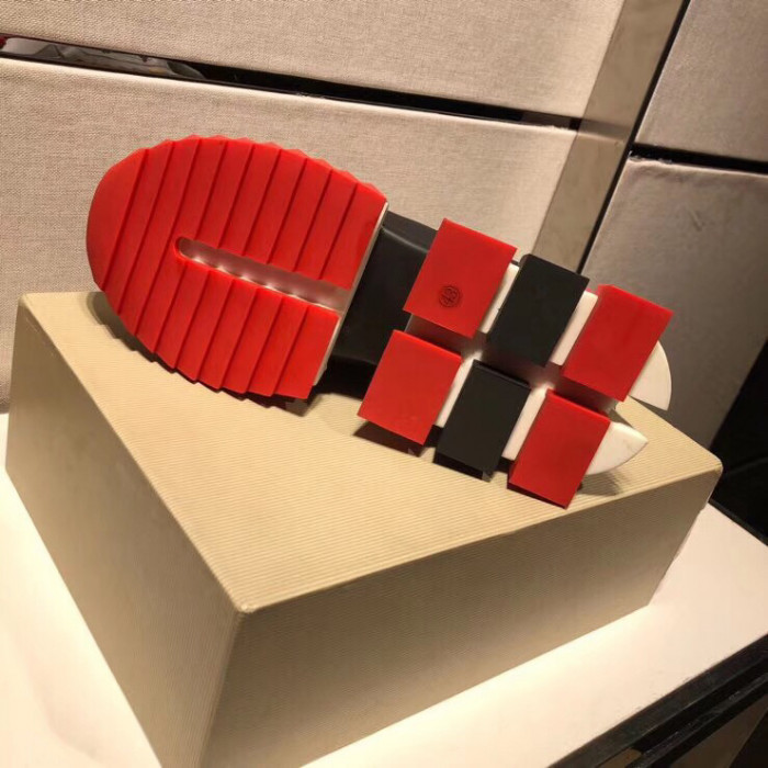 DG SNEAKER