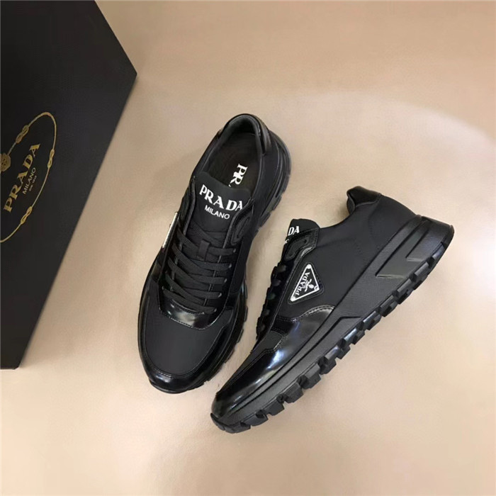 PRDA Sneaker