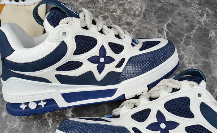 LUSV SNEAKERS