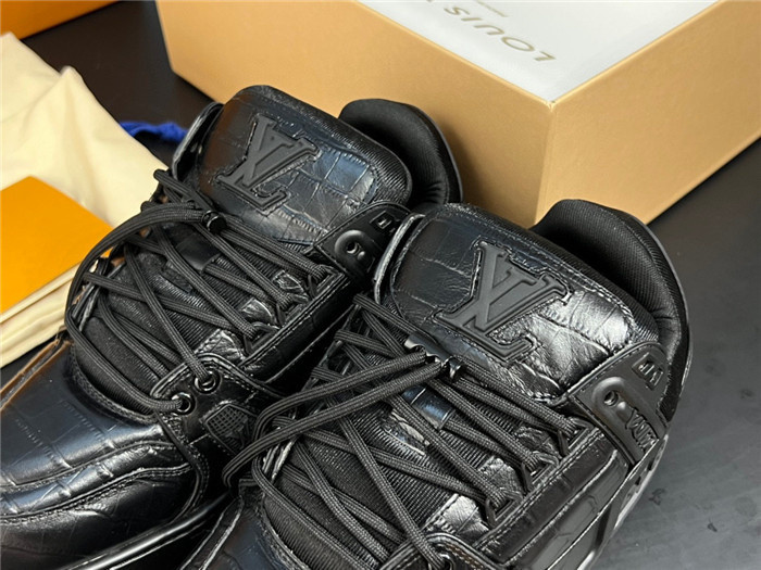 LUSV SNEAKERS
