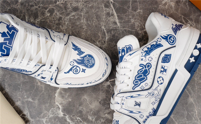 LUSV SNEAKERS