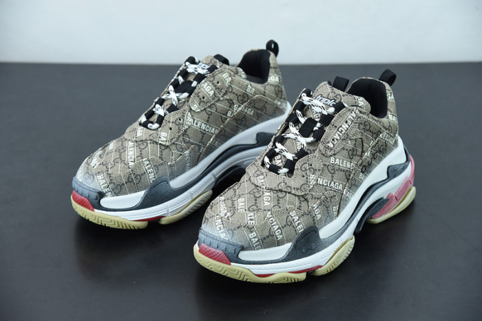 BALCIA SNEAKER