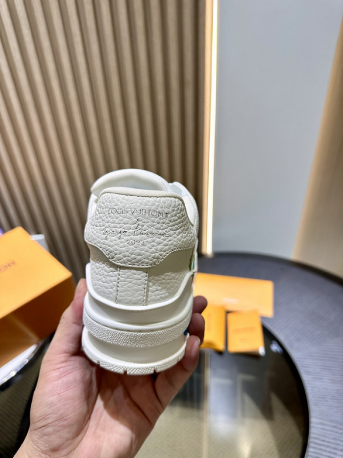 LUSV SNEAKERS