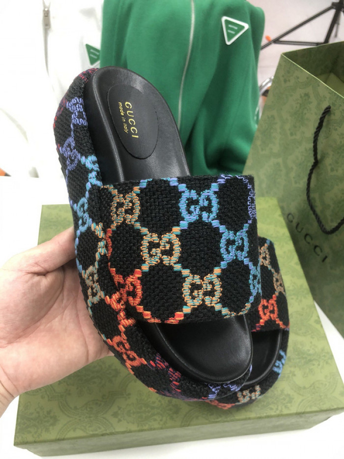 GCI GG Slide Sandal