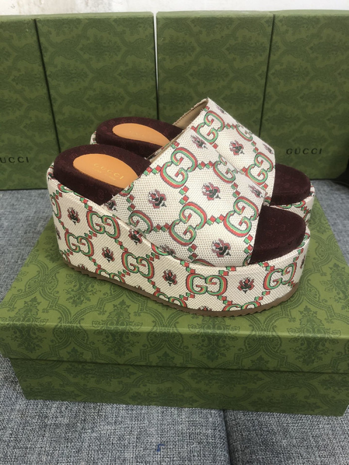 GCI GG Slide Sandal