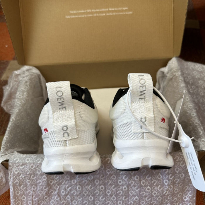 LOEWE SNEAKER