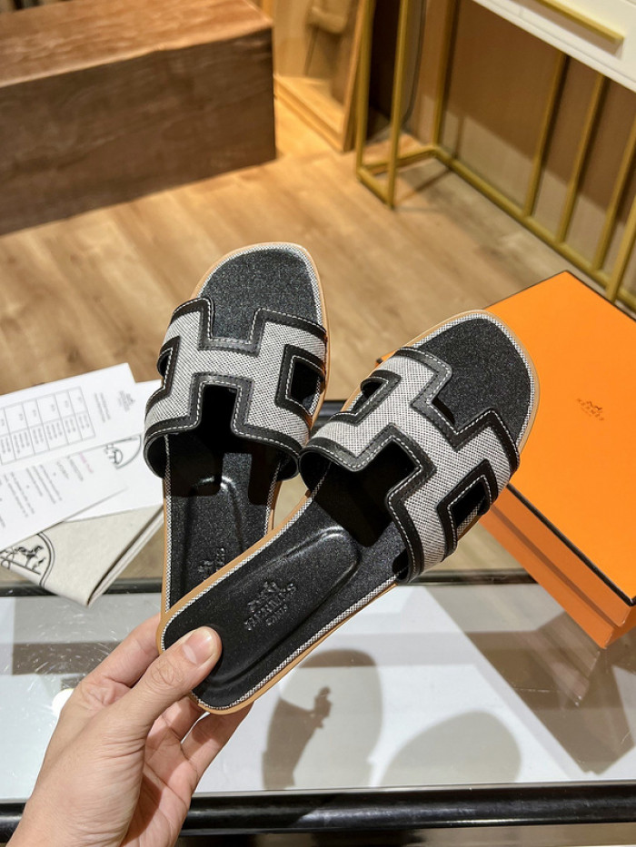 H**mes slide