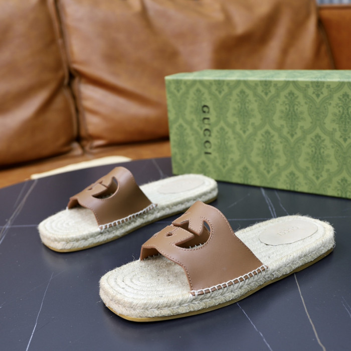 GCI GG Slide Sandal